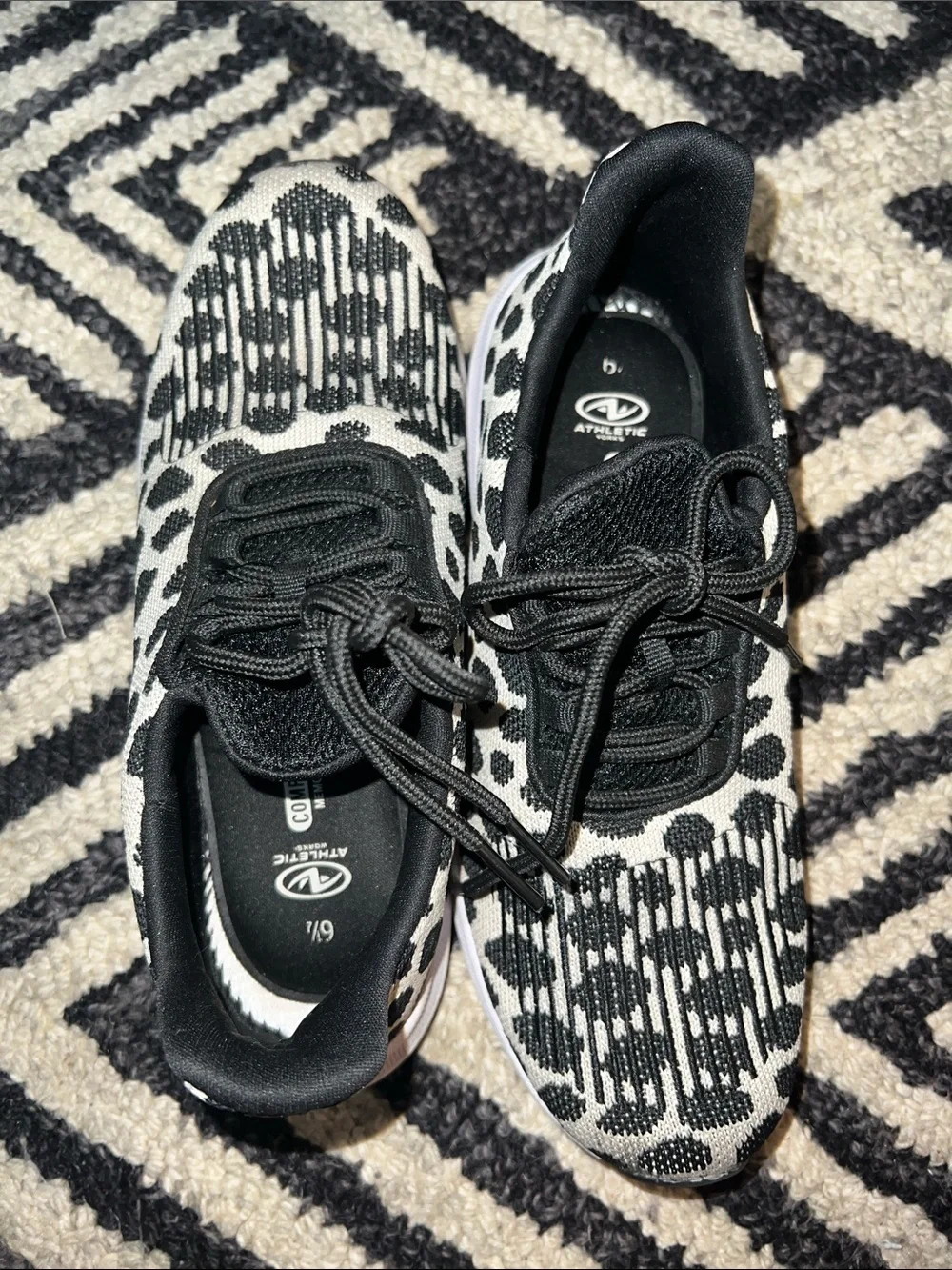 Athletic Works Black and White Leopard Knit Women's Sneaker